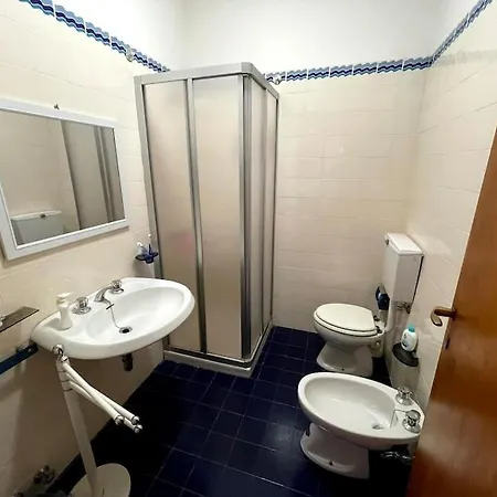 Vignolo Park Готель *